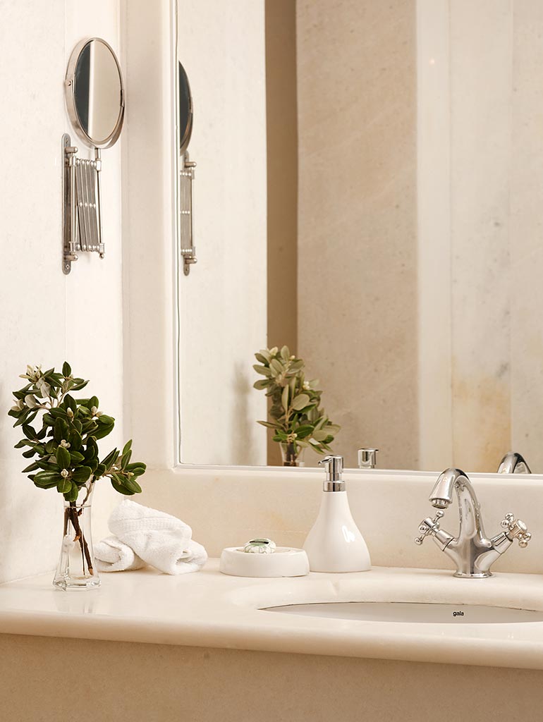 Artemis Villas Junior Suites