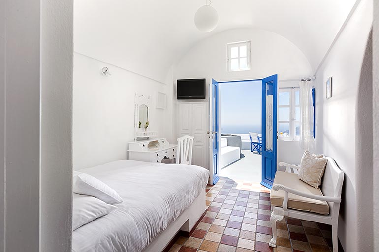 Artemis Villas Superior Studios