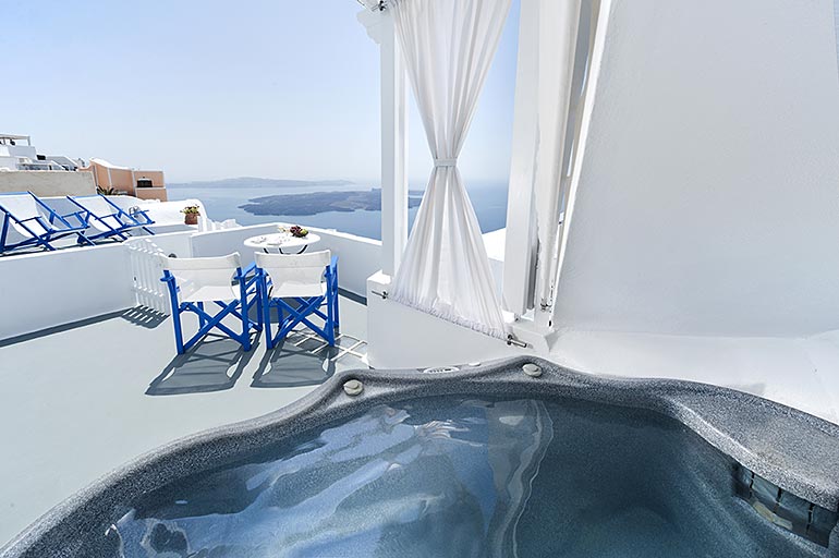 Artemis Villas Superior Studios